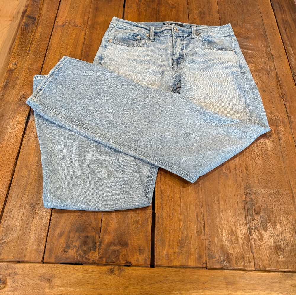 BKE men Jean, 33x34, washed blue, like new
